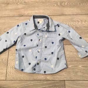 Gymboree baby boy  long sleeve skull shirt 12-18